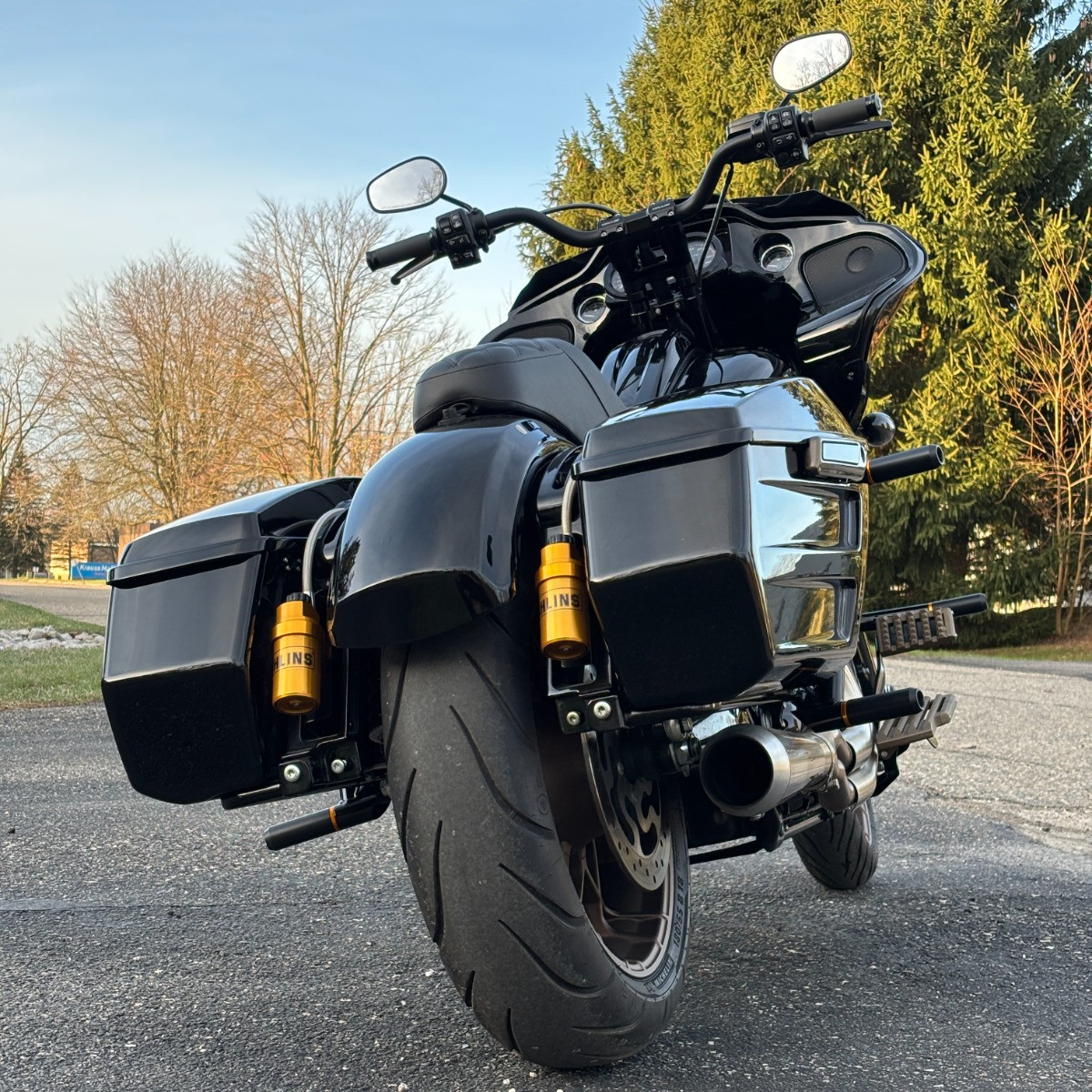 Hogworks Chopped Hardline Saddlebags for Harley® Touring '14-'25