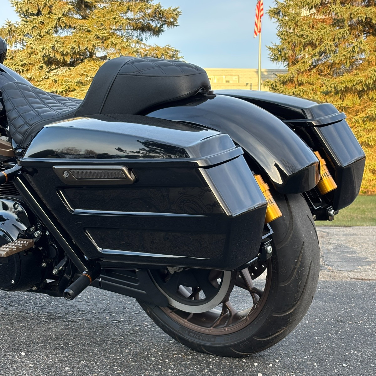 Hogworks Chopped Hardline Saddlebags for Harley® Touring '14-'25