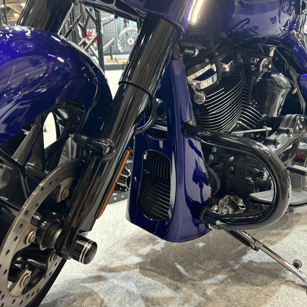 Hogworks Chin Spoiler for Chopped Engine Guard for Harley® Touring '14-'25