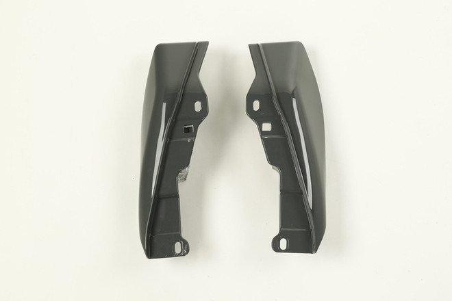 GUNSHIP GRAY MID-FRAME AIR DEFLECTORS TOURING 09-UP/ 1PR