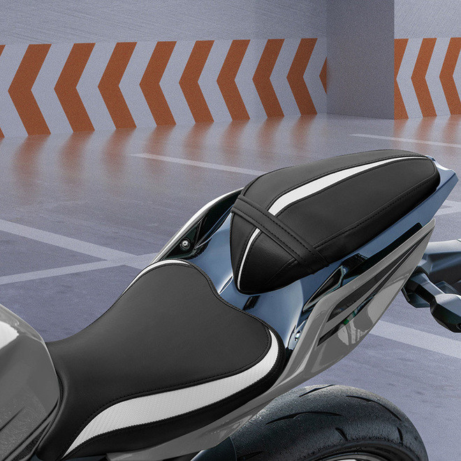 RX05-05-BK TWO-PIECE 2-UP SEAT NINJA 400 18-UP;Z400 19-22