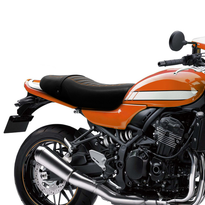 RX07-01-BO ONE-PIECE 2-UP SEAT FOR KAWASAKI Z900RS 18-UP