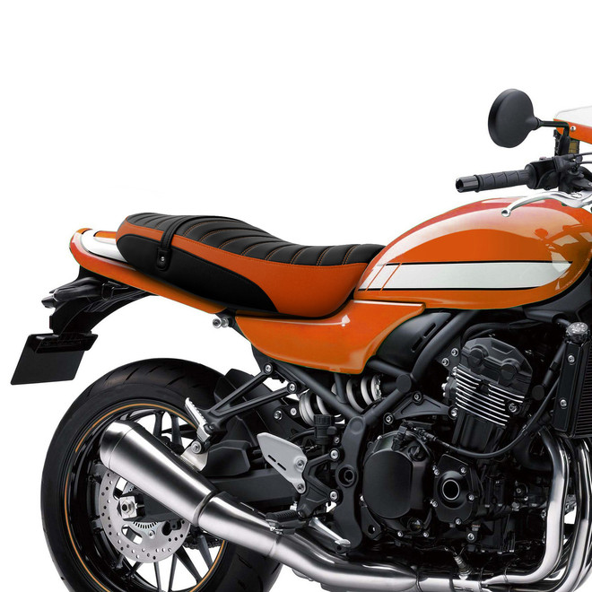 RX07-02-BO ONE-PIECE 2-UP SEAT FOR KAWASAKI Z900RS 18-UP