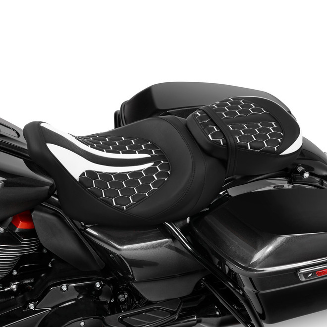 SC231-23-BW TWO-PIECE 2-UP SEAT09-UP FL CVO