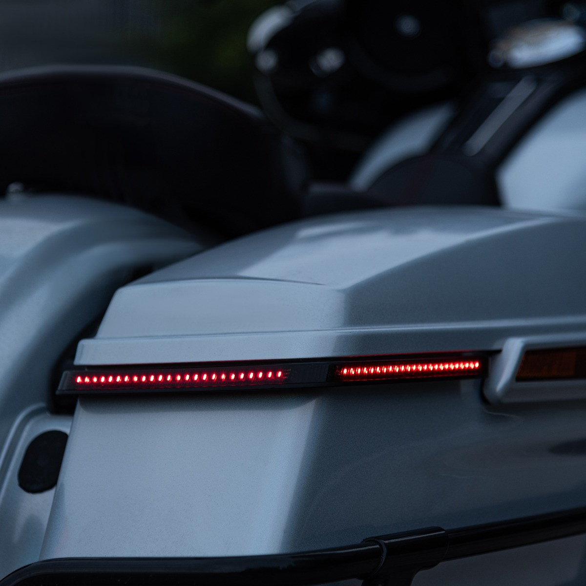 Hyper LED Light with Sequential Red Turn Signal saddlebags lights For '14-'23 Harley Touring