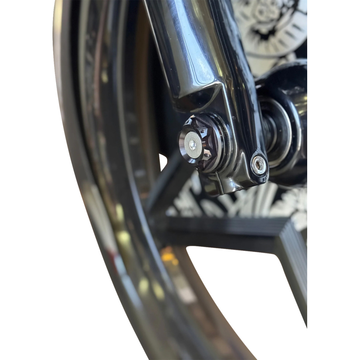Paul Yaffe Bagger Nation #PYO:YAXLE-08-HT-BK - Y-Axle with Turret Style Axle Cover Kit - Custom - Front - Black - 25 mm