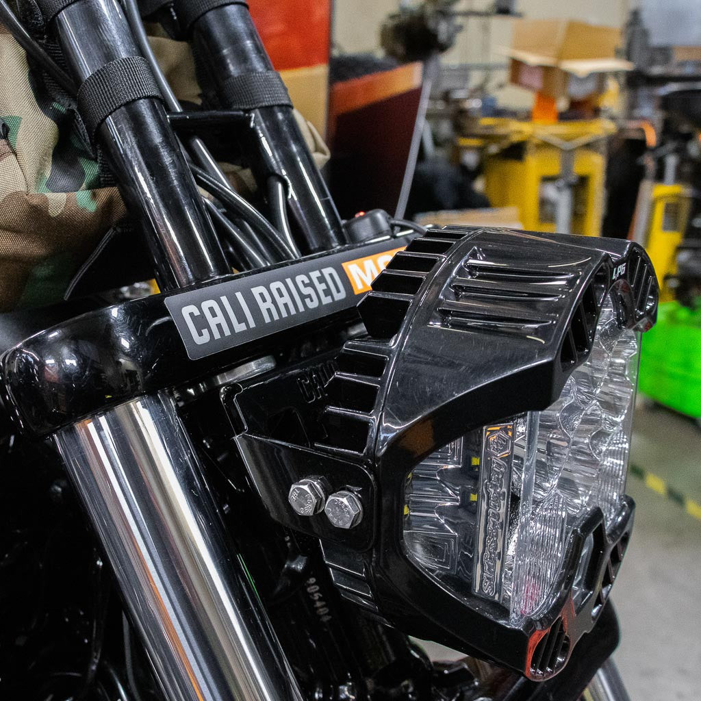 A10 Moto 3.5" Universal Mount Naked Baja Designs LP6 (Combo Kit) Fits Low Rider S, Dynas, Softails