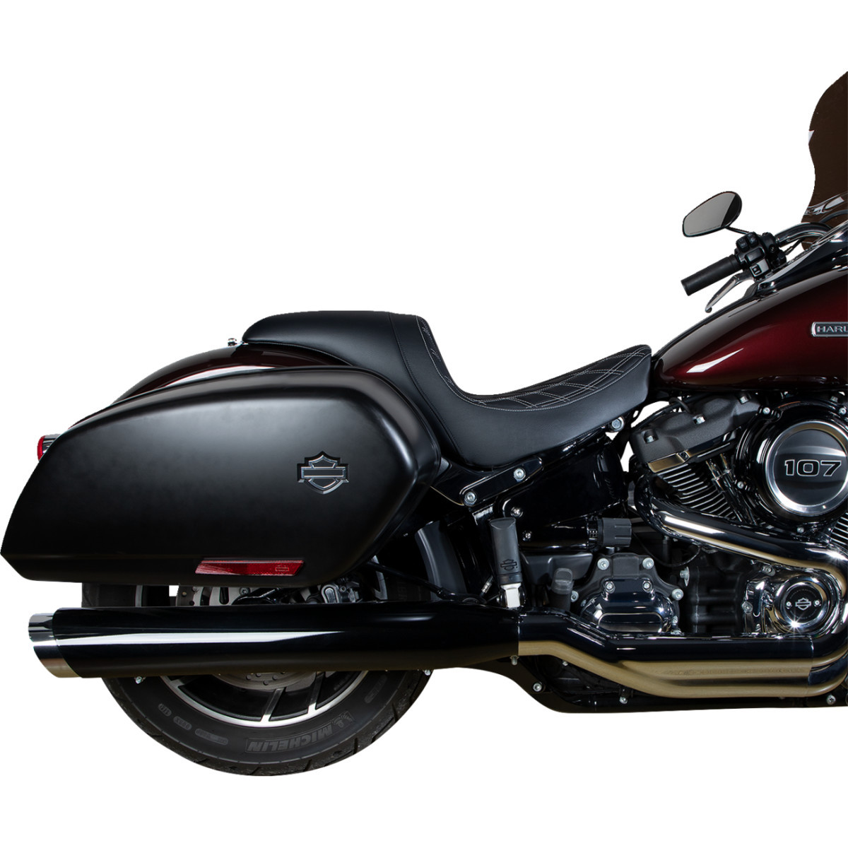 Drag Specialties Seats - Predator Seat - Double Diamond w/ Silver Sitching - Vinyl - FLSB/FXLR '18-'23