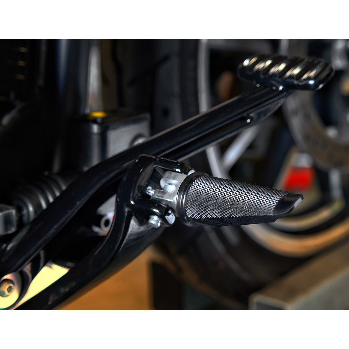 Speed Merchant #SM-HDSTSPBLK - Foot Pegs - Black