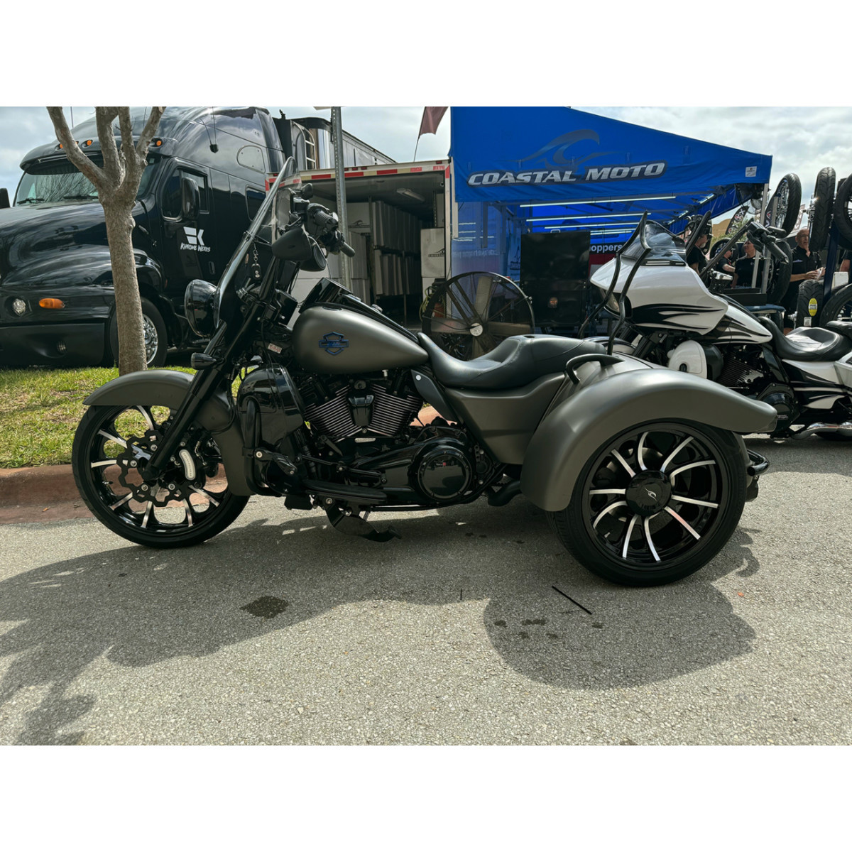 Coastal Moto #3D-LGO213BCABST - Wheel - Largo 3D - Front - Dual Disc/with ABS - Black Cut - 21x3.5
