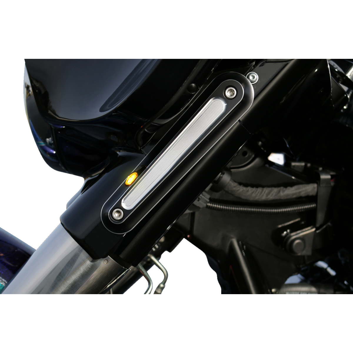Kodlin USA #K68468 - Turn Signal - Black Contrast-Cut