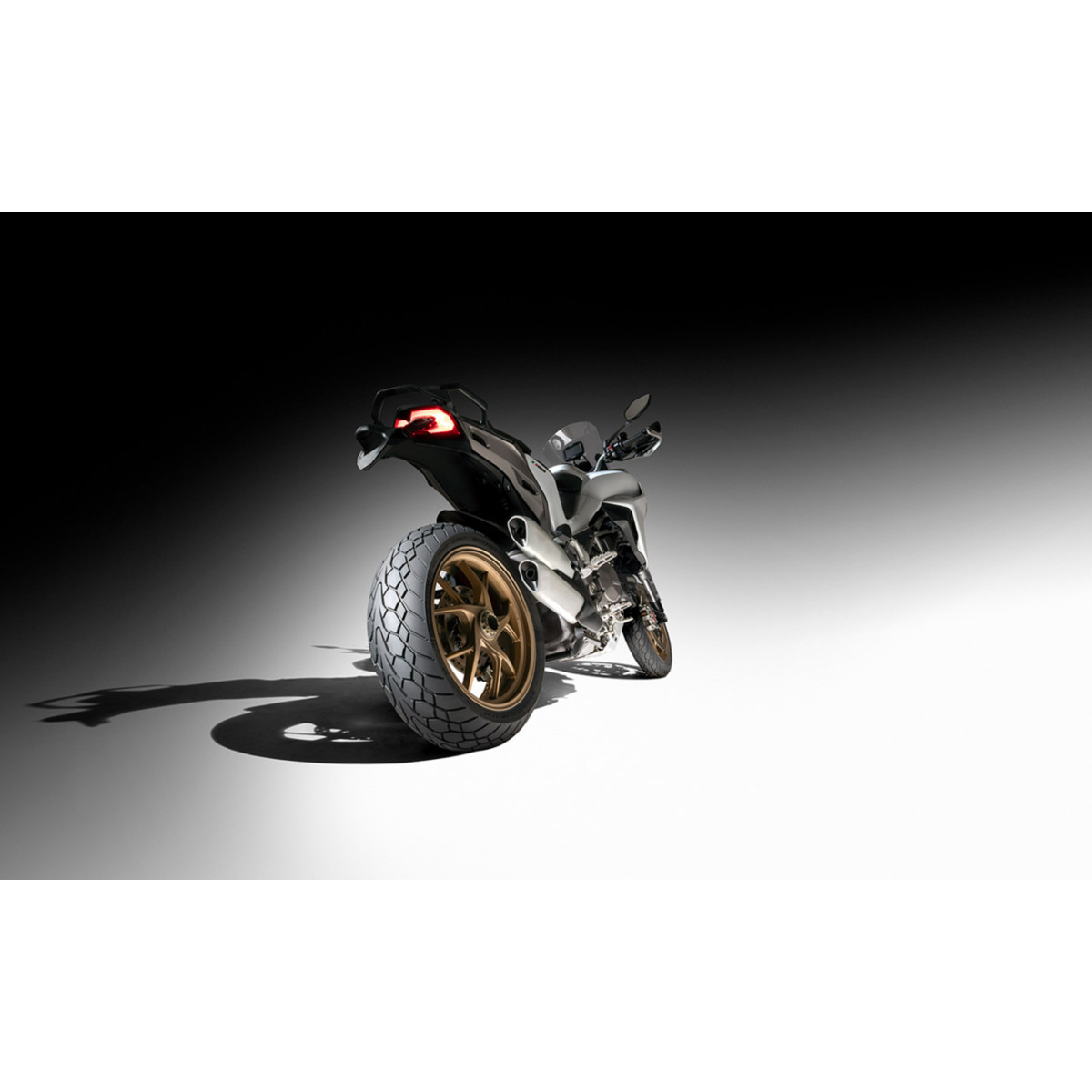 Dunlop #45255205 - Tire - Mutant - Front - 110/70ZR17 - (54W)