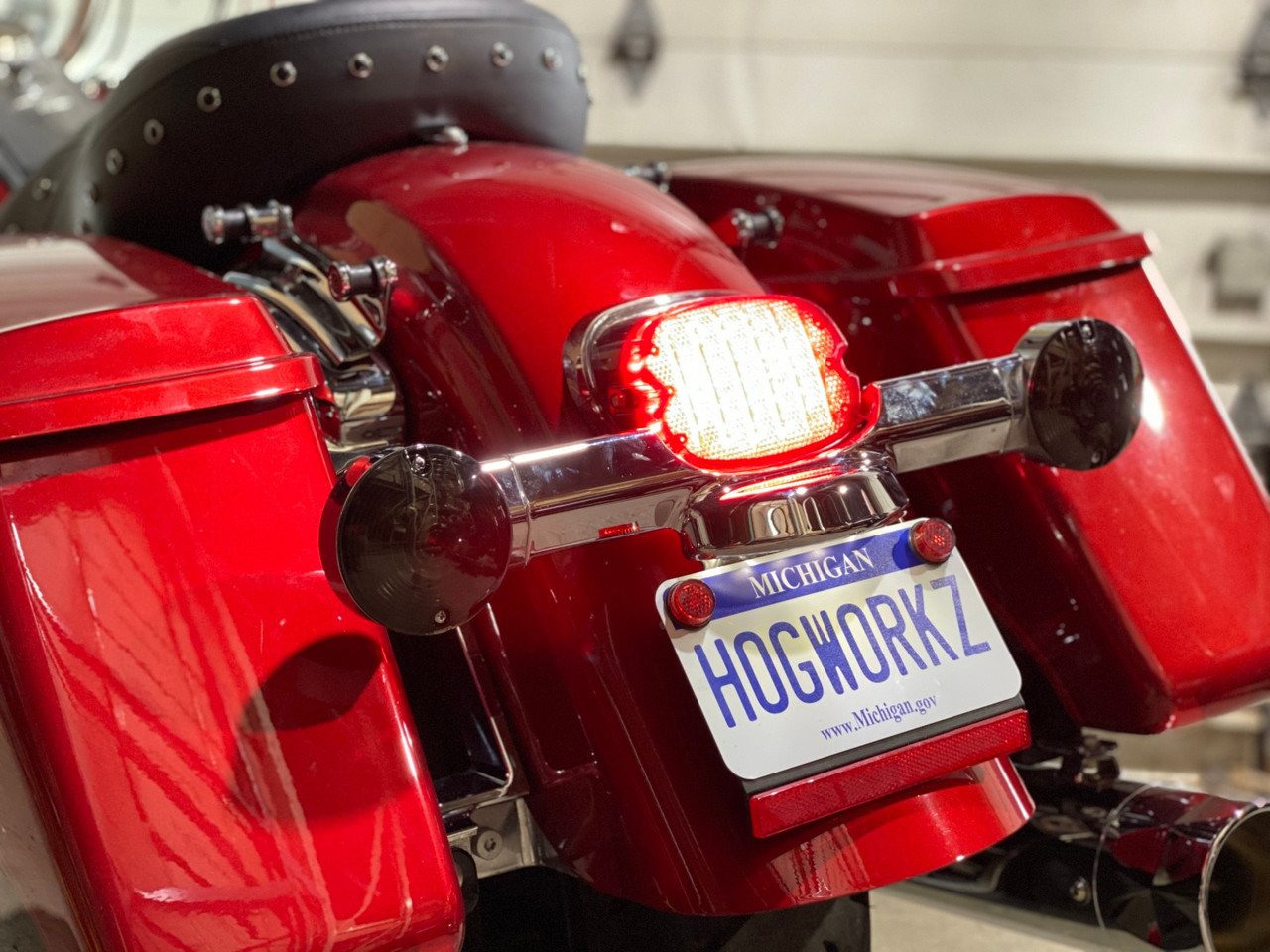 Hogworks Hogworkz® Low Pro Led Taillight & Signals w/ Plate Light for Harley-davidson® Motorcycles