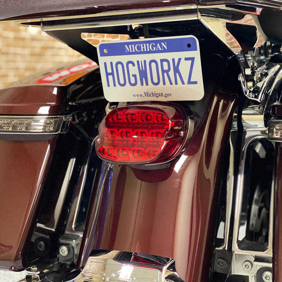 Hogworks Hogworkz® Xtreme Led Taillight w/ Plate Light | Red