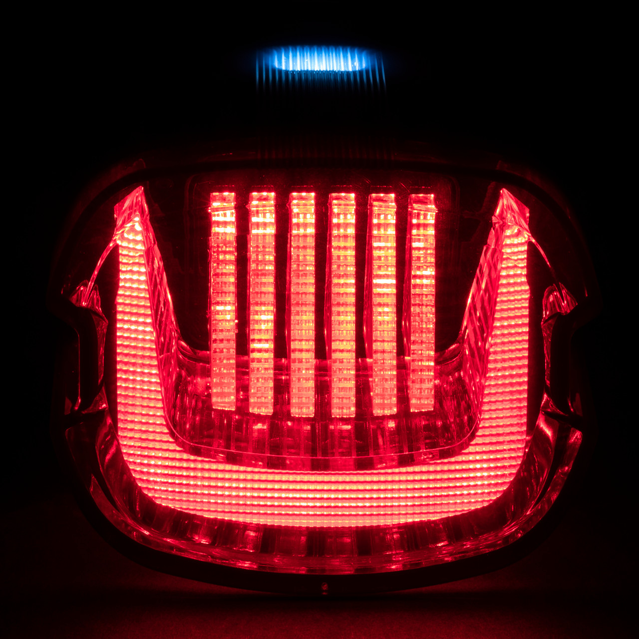 hw_307114_smoked_uproar_led_tail_light_w_plate_light_7.jpg
