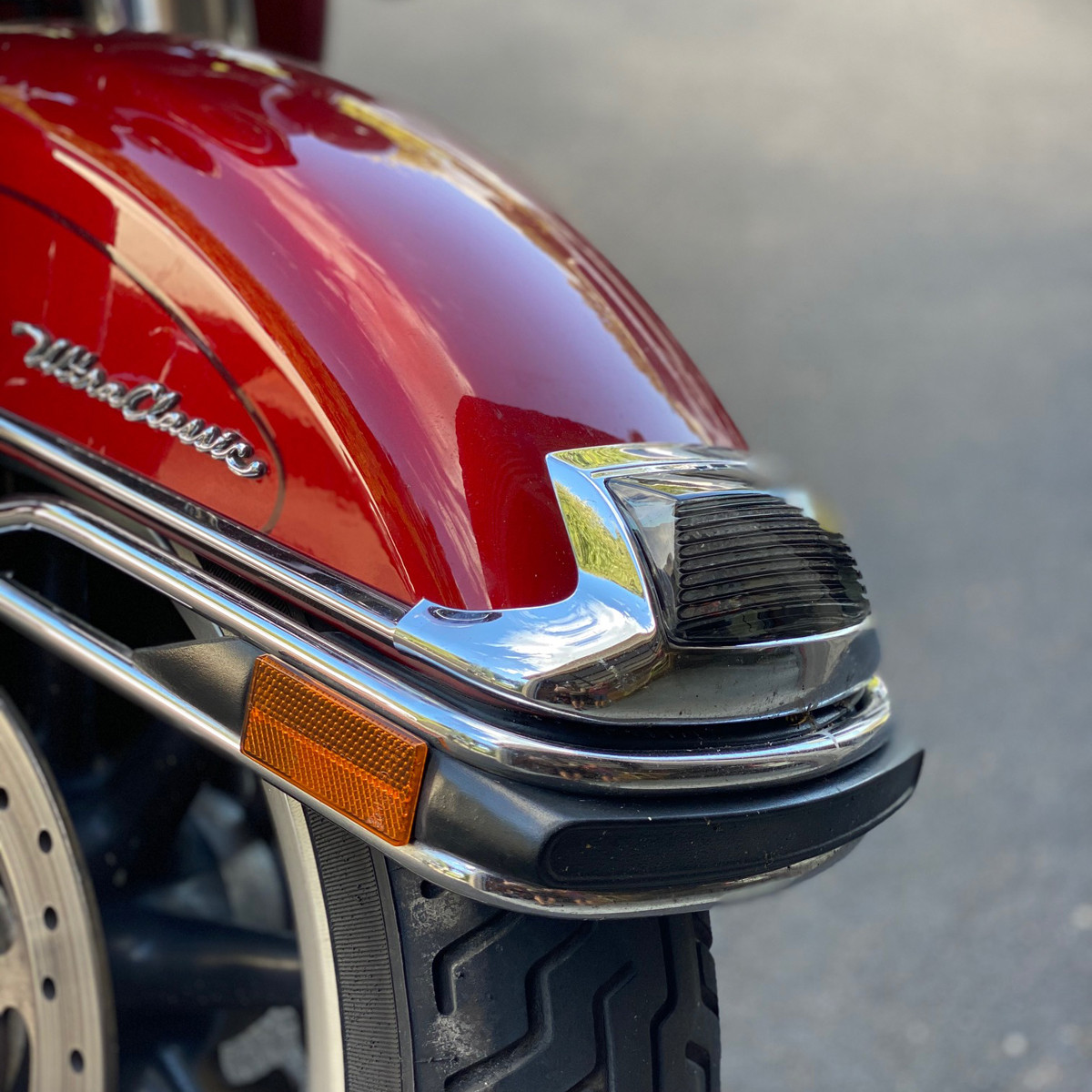 Hogworks Front Fender Led Tip Light for Harley-davidson® - White