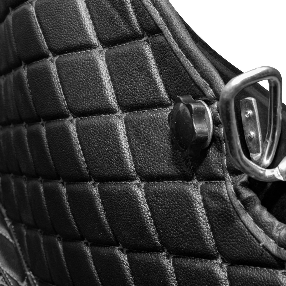 Hogworks Hogworkz® Aftermarket Stretched Saddlebag Liners '14-'25| Black w/ Black Stitching