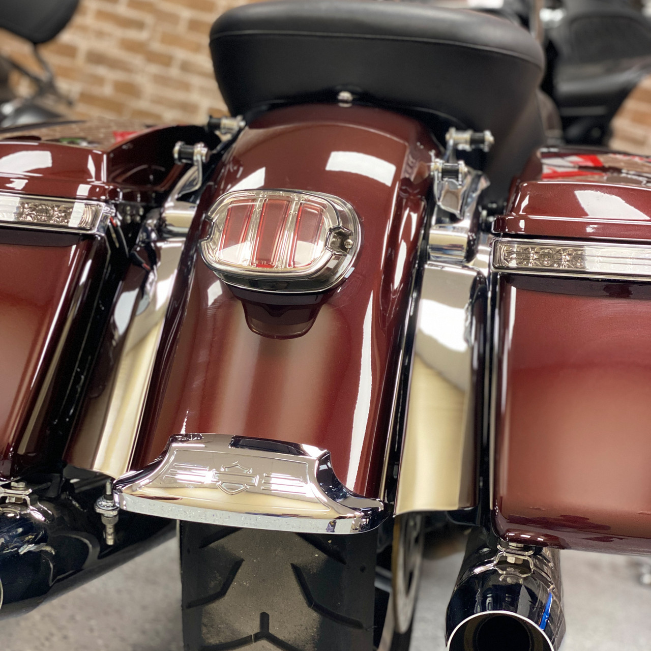Hogworks Solid Saddlebag Filler Strips in Black for Harley® Touring '14-'25