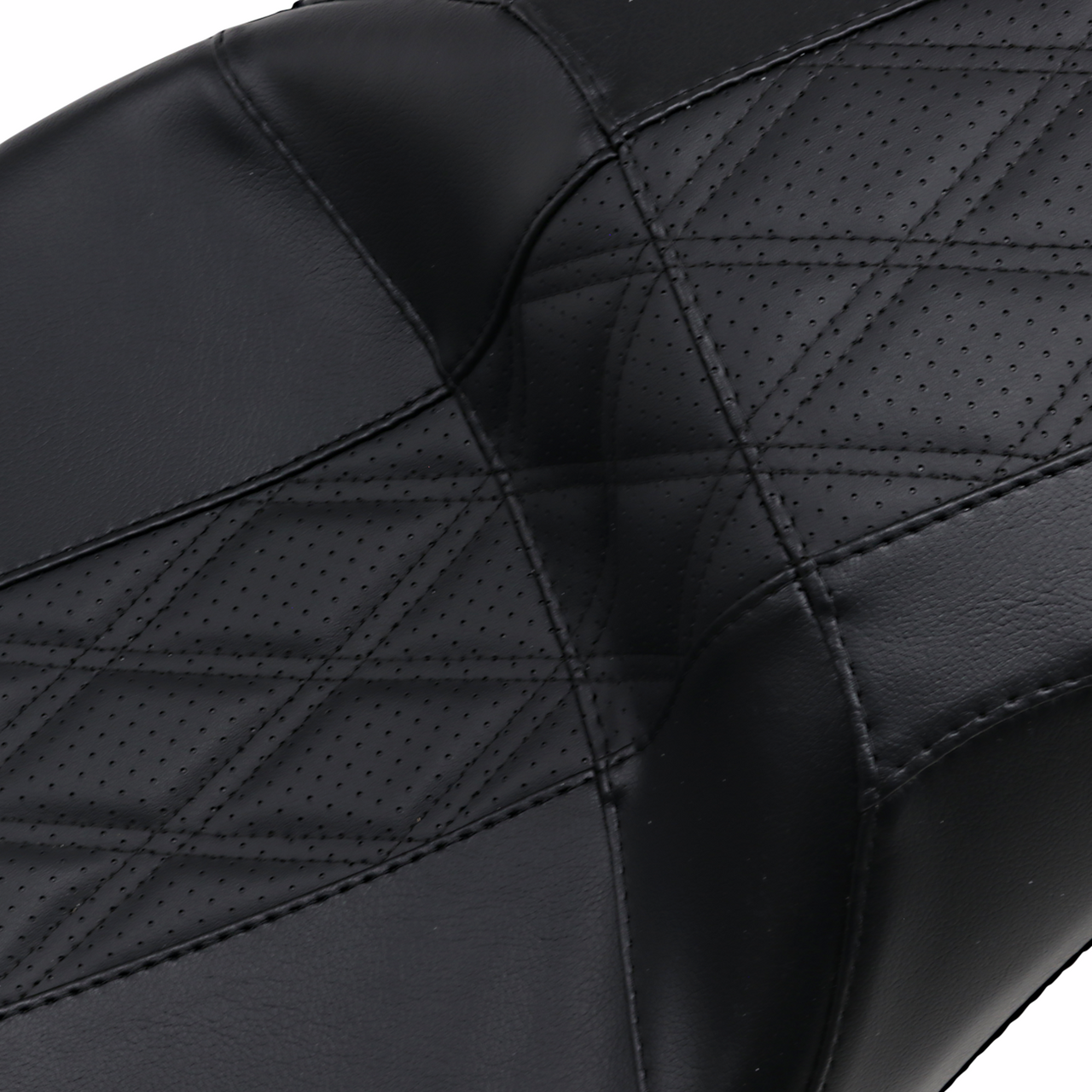Le Pera #LK-997GT2 - Outcast GT-2 Seat - 2-Up - w/o Backrest - Black Double Diamond - Perforated - FL '08-'23
