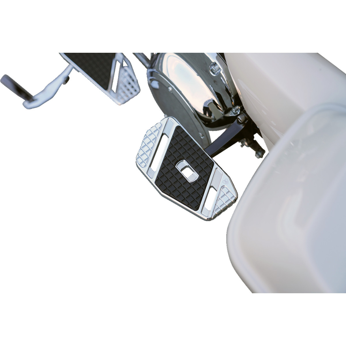 Arlen Ness #410-029 - SpeedLiner Passenger Floorboards - Chrome