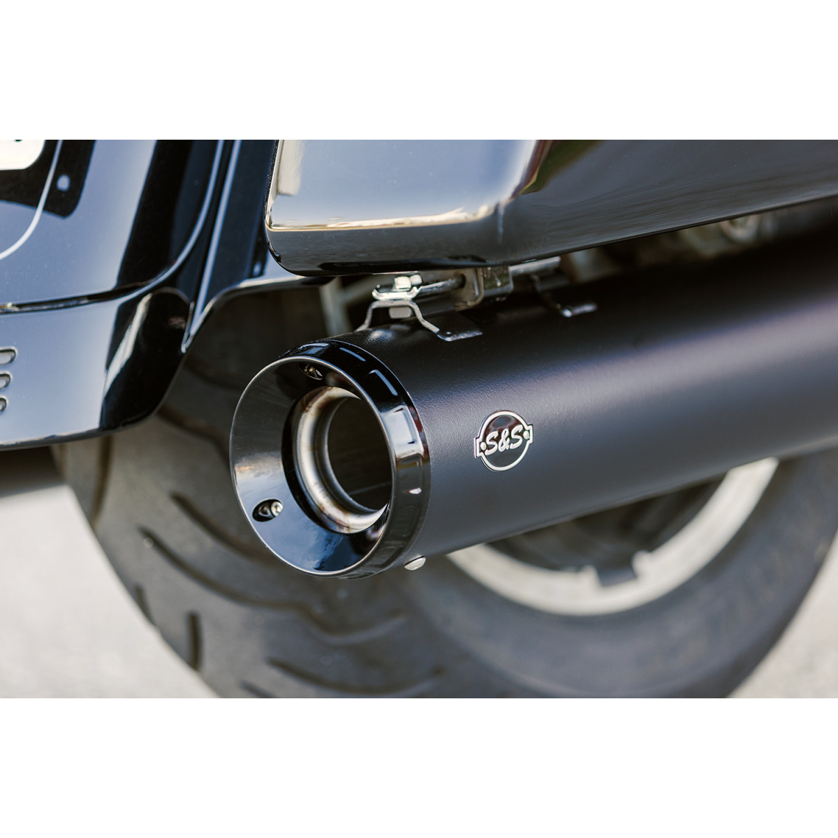 S&S Cycle #550-1078 - 4-1/2" GNX Slip-On Mufflers - Guardian Black