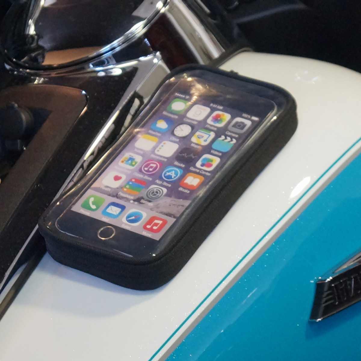 Bikase #3000 - Magnetic Phone Case - Universal