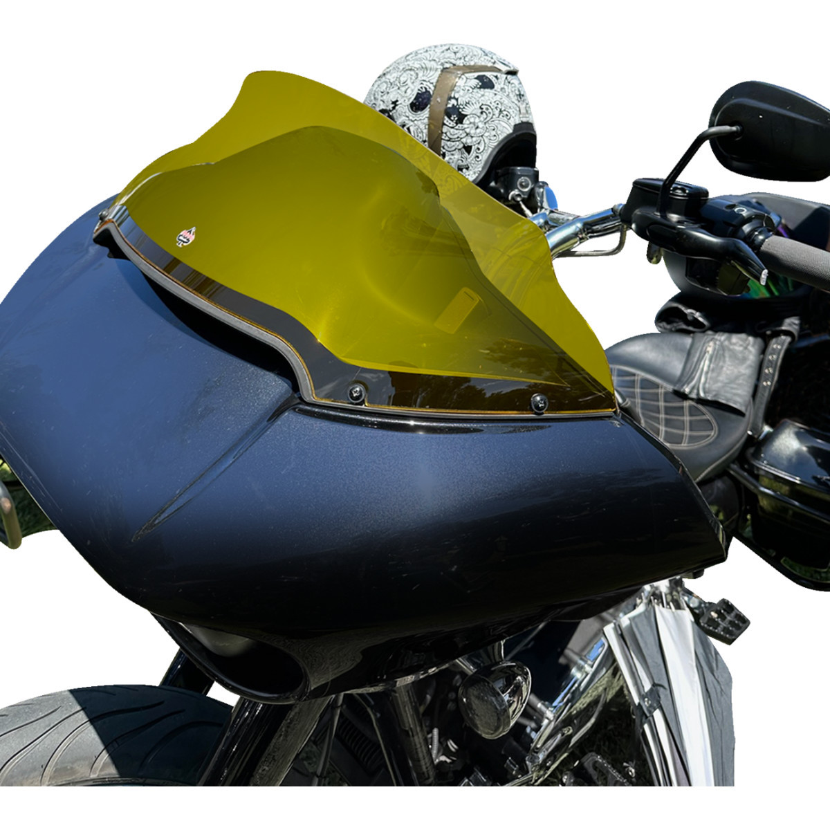 Klock Werks #KWW-01-0669 - Kolor Flare® Windshield - 9" - Yellow - '15-'25 FLTR