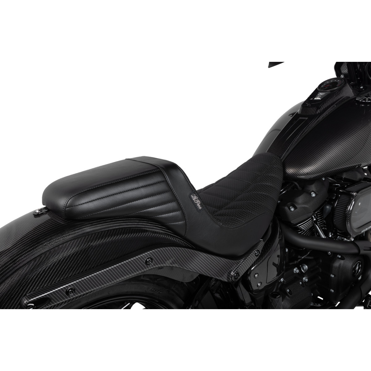 LE Pera #LYR-590TRKPT - Kickflip Seat - Track Pleat - Black '18-'23