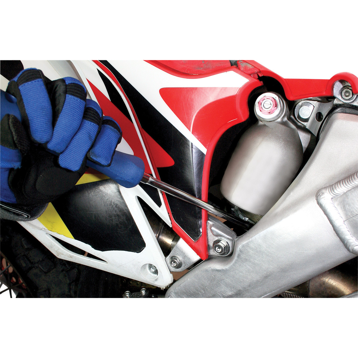 Motion PRO #08-0483 - Punch - Shock/Spanner
