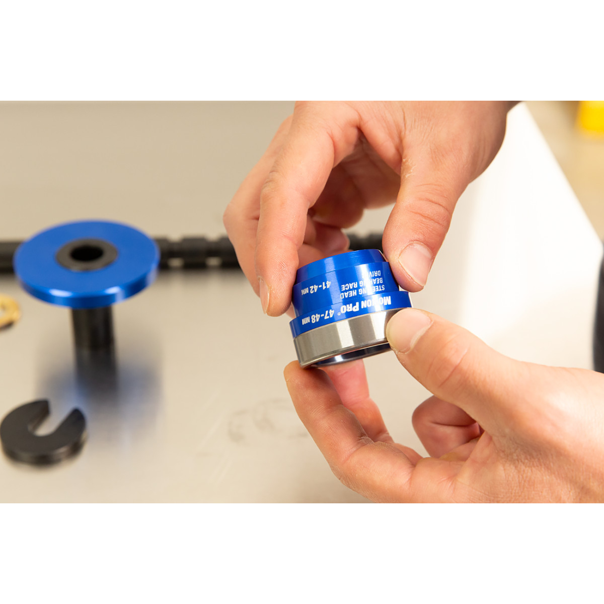 Motion PRO #08-0669 - Steering Bearing Installer