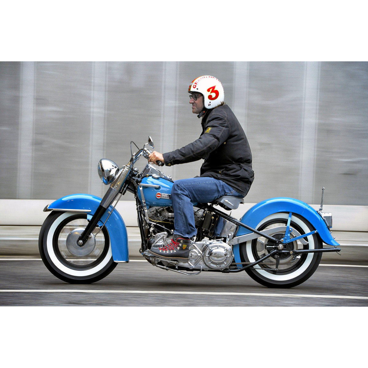 Metzeler #2407900 - Tire - ME 888 Marathon™ Ultra - Rear - 170/80-15 - Wide Whitewall - 77H