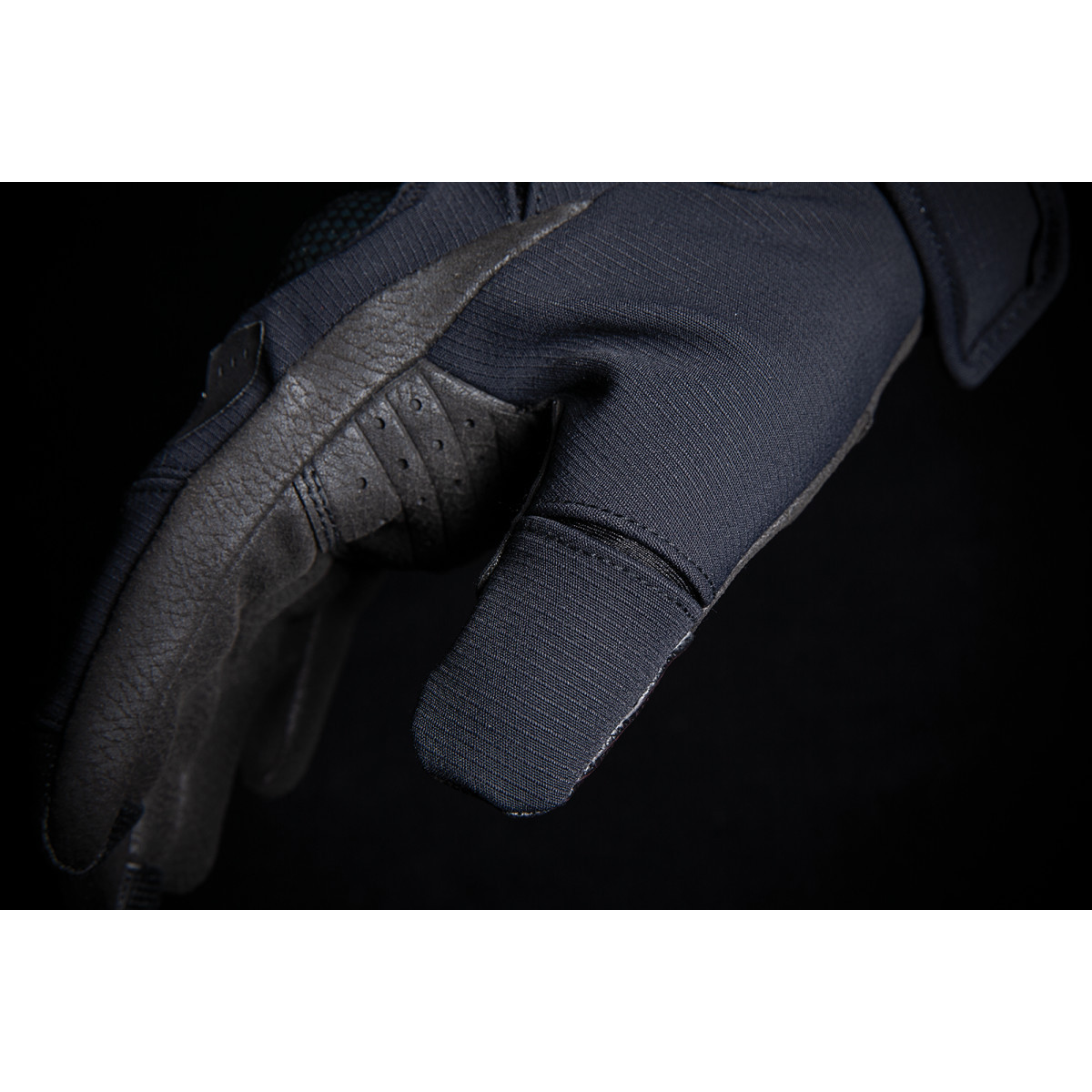 Icon - Stormhawk™ Gloves - Black - Large