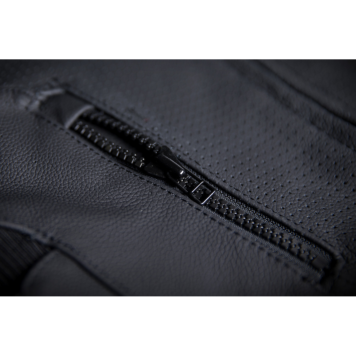 Icon - Regulator™ D3O® Stripped Vest - Black - L/XL