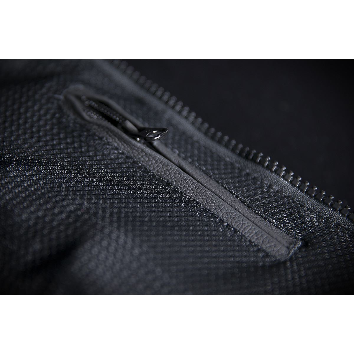 Icon - Regulator™ D3O® Stripped Vest - Black - L/XL