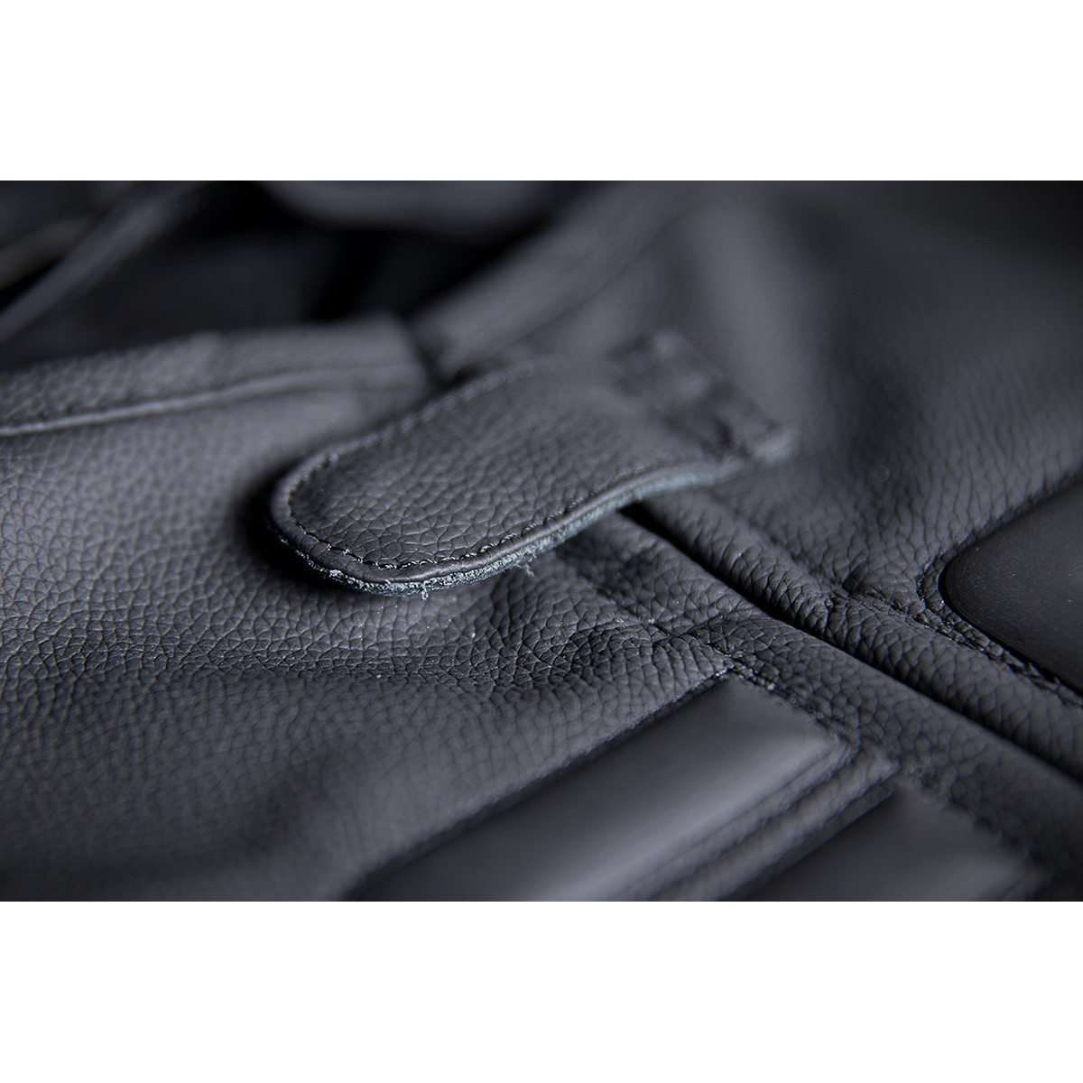 Icon - Regulator™ D3O® Vest - Black - S/M