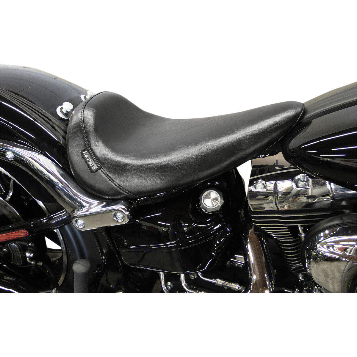 LE Pera #LKB-007 - Bare Bones Solo Seat - Smooth - Black - FXSB '13-'17