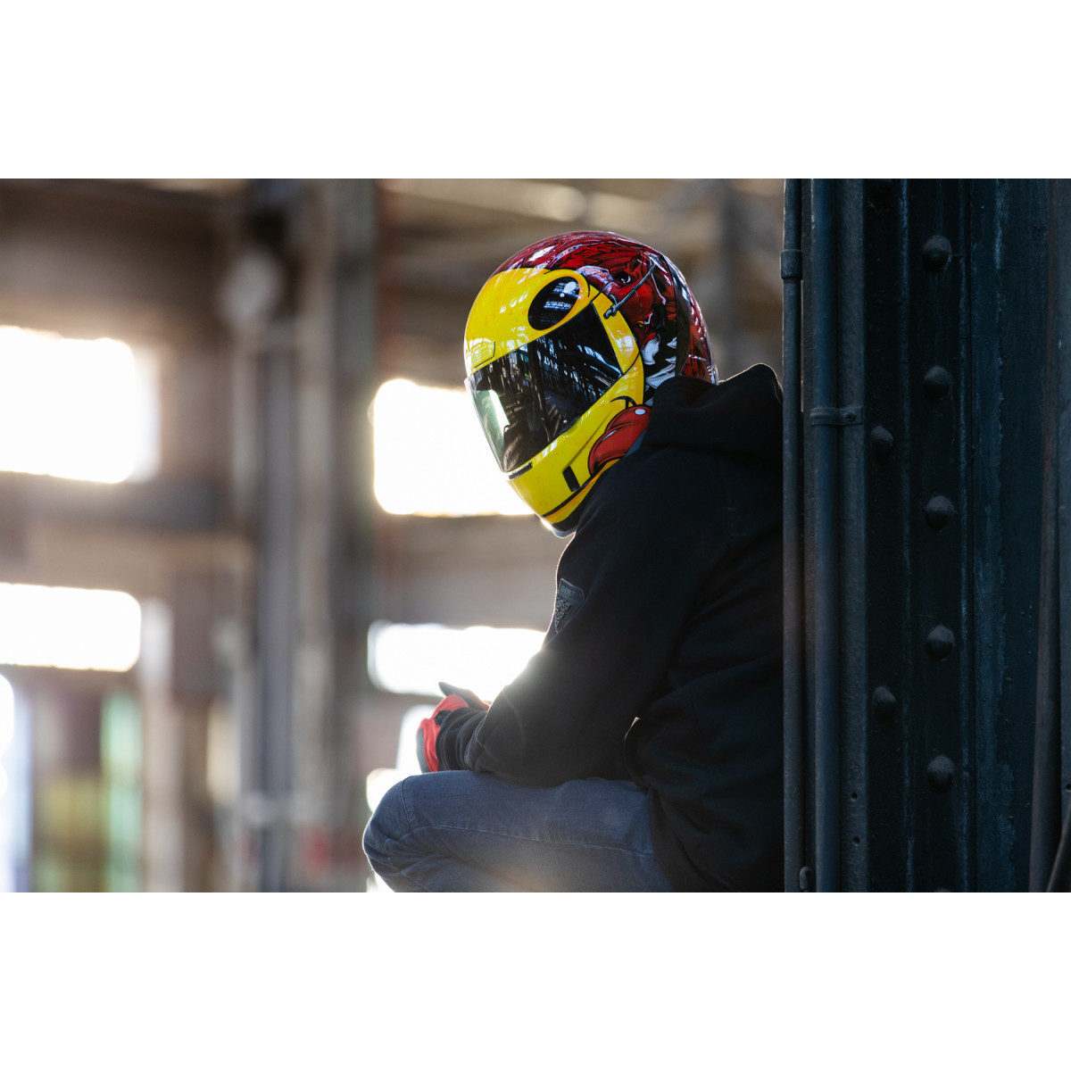 Icon - Airform™ Helmet - MIPS® - Brozak - Red - Medium