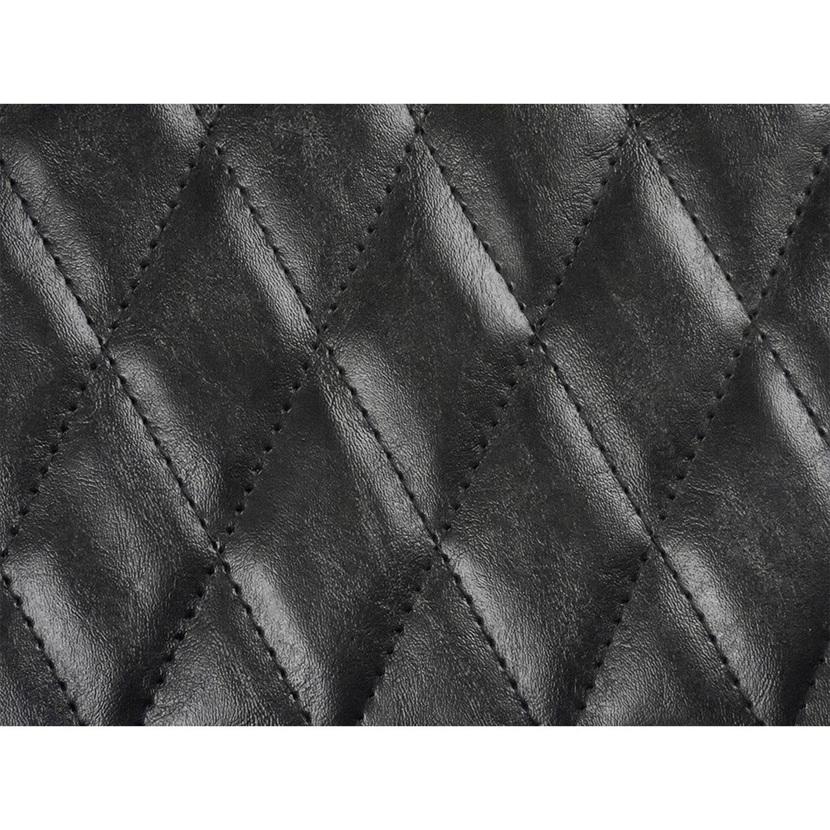 LE Pera #LYR-020DM - Cherokee Seat - Diamond - Black - Softail '18-'23