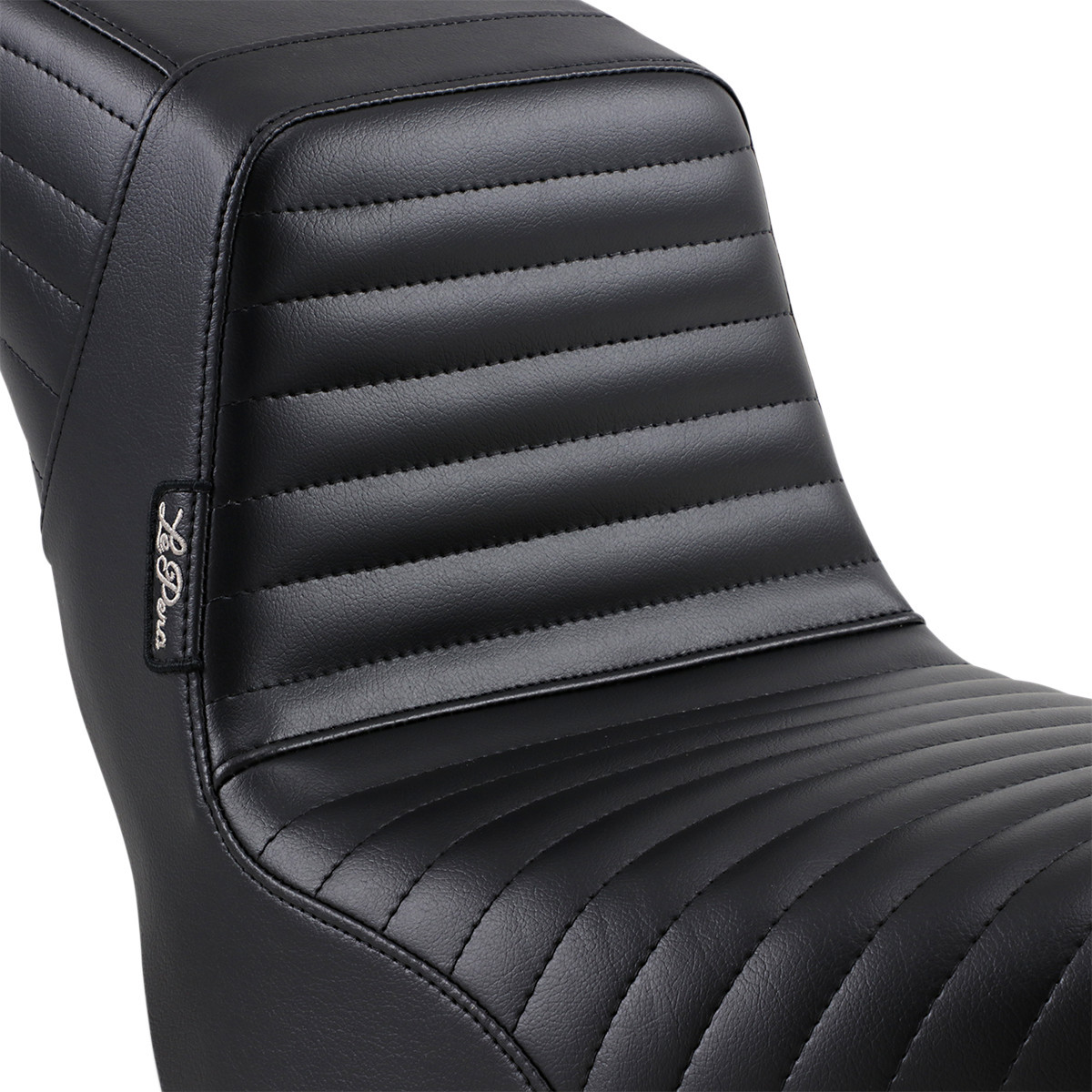 LE Pera #LYF-590PT - Kickflip Seat - Pleated - Black - Softail '18-'23