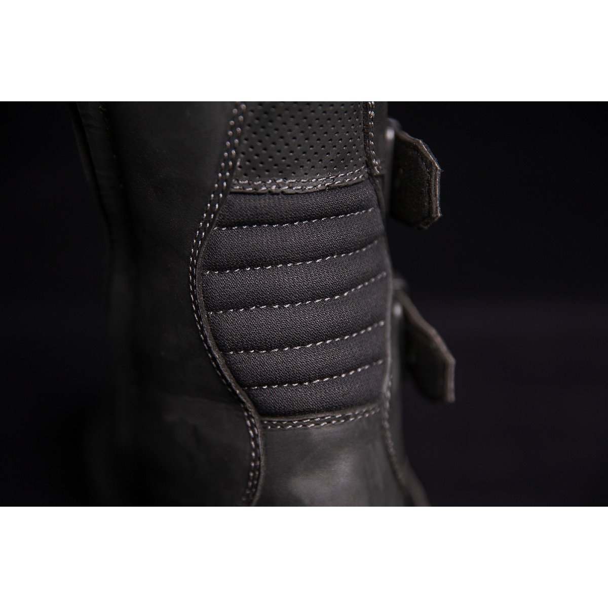 Icon - Elsinore 2™ CE Boots - Black - Size 12