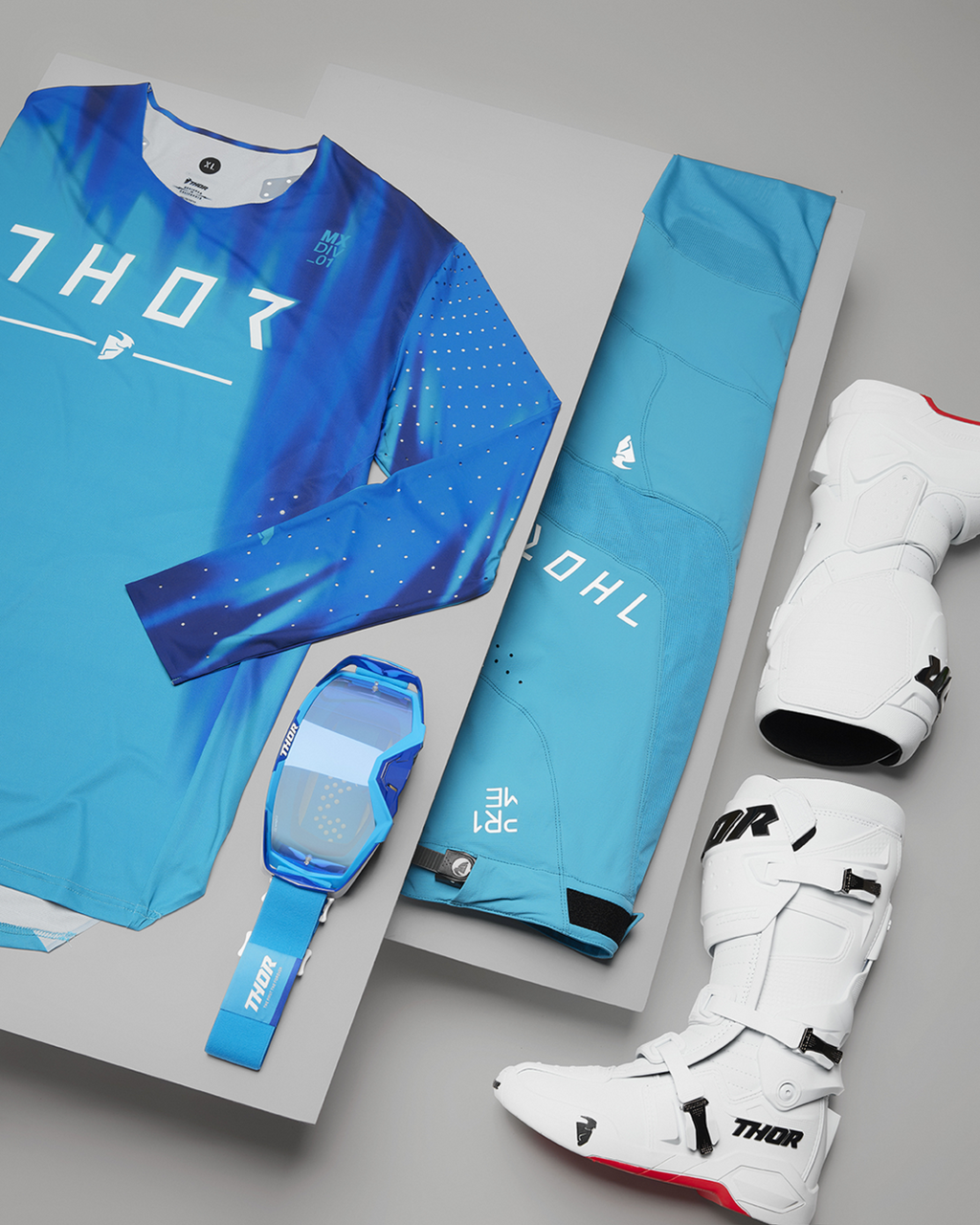 Prime Freeze Jersey - Aqua/Navy - Large - Lutzka's Garage