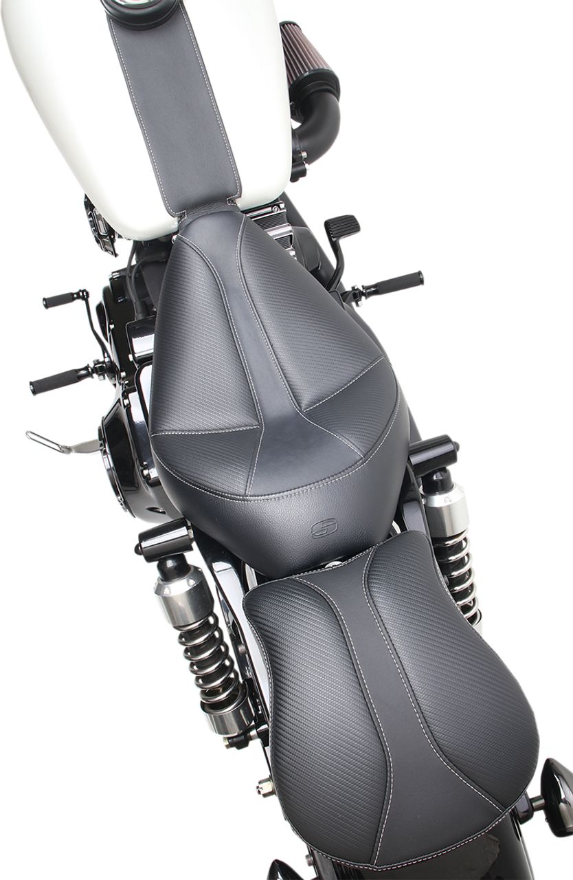 Dominator Solo Seat - Dyna