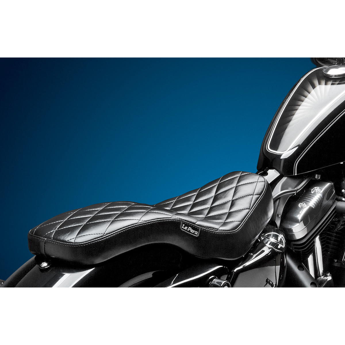 LE Pera #LK-076DM - Cobra Full-Length Seat - Diamond - Black - XL '04-'22