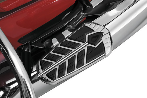 Kuryakyn #5656 - Spear Floorboard Insert Passenger Indian Chrome
