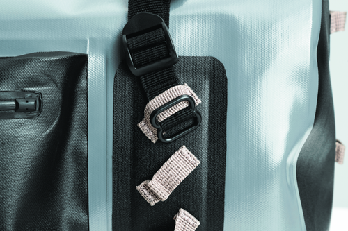 Kuryakyn #5078 - Torke 24L Solo Dry Pannier