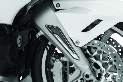 Kuryakyn #3252 - Omni L.E.D. Fork Inserts 18-20 GL1800 Chrome