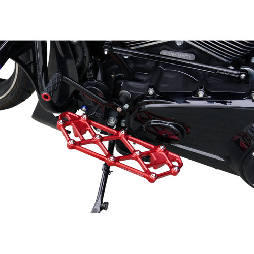 Arlen Ness #410-057 - Diamond Floorboards - Driver - Red