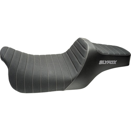 Slyfox #4710B-SlyFox - Highnoon Seat - Vinyl - Classic Stitch - Silver Logo - FLH/FLT '08-'24