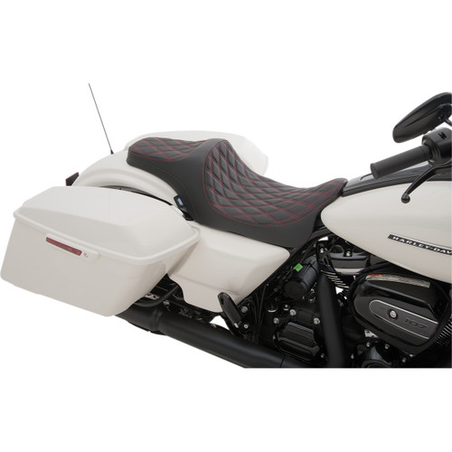 Drag Specialties Seats - Predator III Seat - Double Diamond - Red Stitched - FL '08-'23