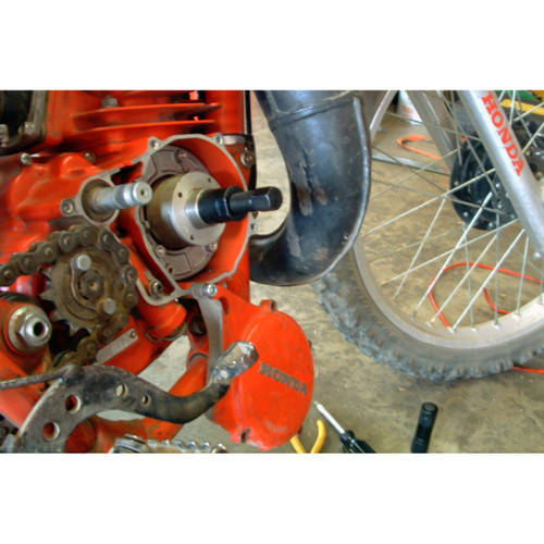 Dennis Stubblefield Sales #MP-16 - Flywheel Puller - M26 x 1.0 - Right Hand Thread - Male